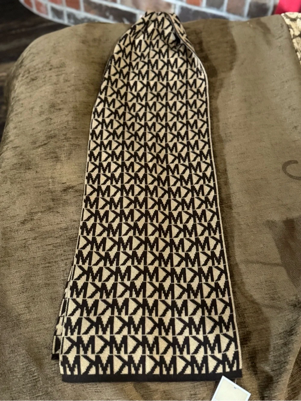 NWT Michael Kors MK Logo Knit Scarf Brown Tan Monogram Reversible